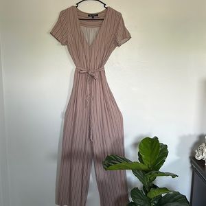 Here we have a "one clothing" item, size medium, jumper.